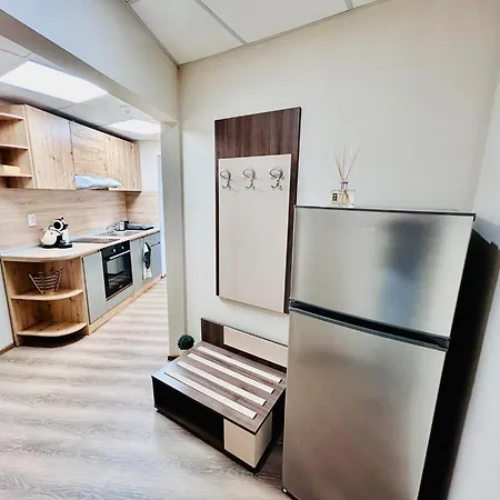 Bnp 2 Apartamento Saints Constantine and Helena